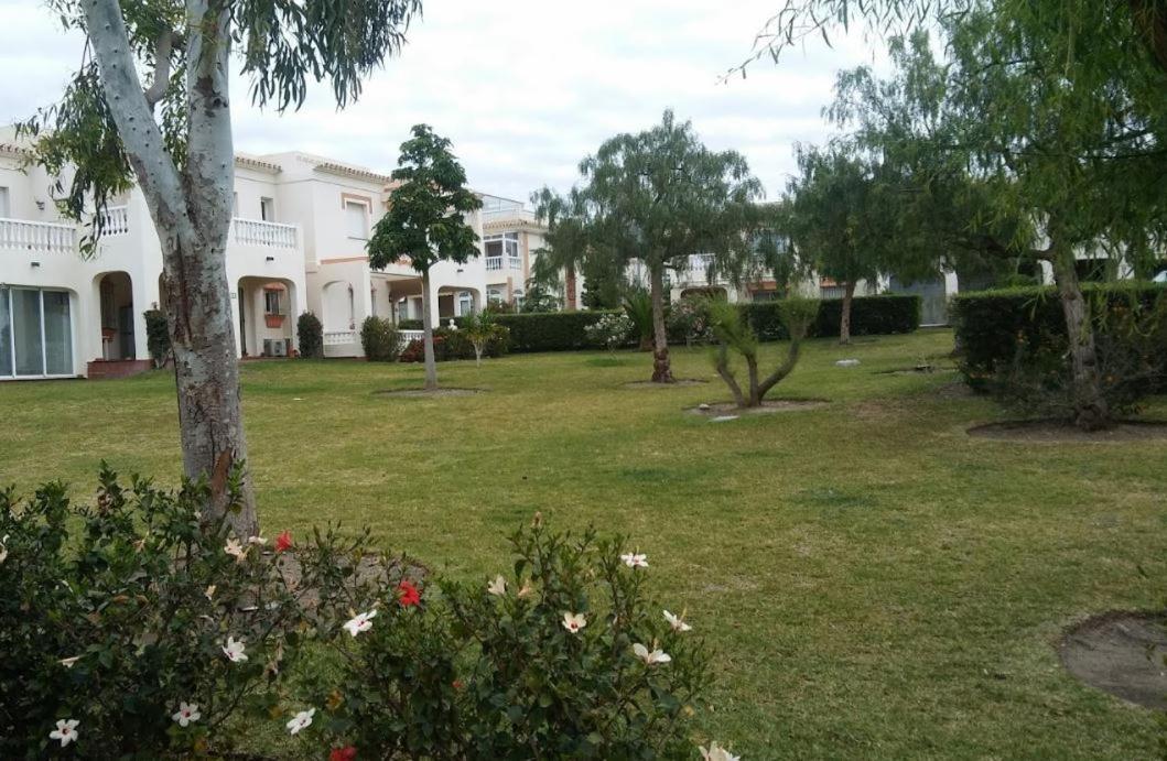 Appartement En Torrox: 2 Wifi Y Piscina Torrox